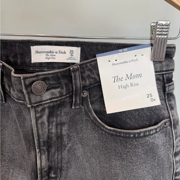 Abercrombie & Fitch The Mom High Rise Jeans size 25 - Picture 2 of 5